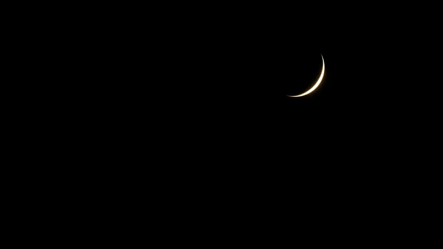 Crescent Moon – desktop wallpaper from the OLED Pure Black Wallpaper Pack